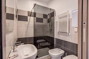 Floor 6 by DOT Suites