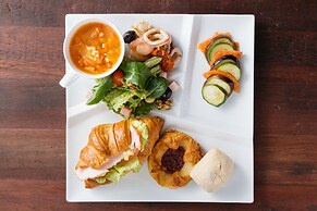 Sakura Terrace The Atelier