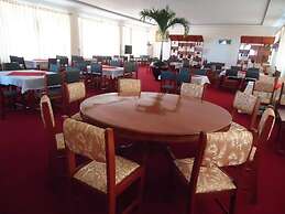 Hsaung Thazin Hotel Nay Pyi Taw