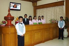 Hsaung Thazin Hotel Nay Pyi Taw