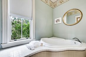 Lumber Baron Inn