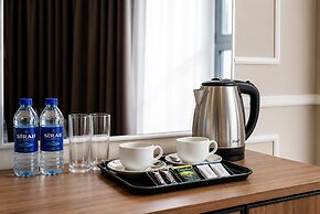 Hotel Real Life