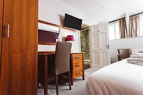 The Dog and Doublet Inn