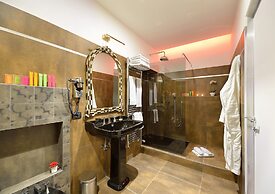 Suites Rome Condotti