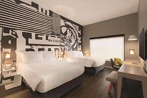 Radisson RED Minneapolis Downtown