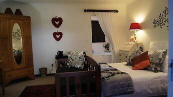 Cunningham Cottage Guest House