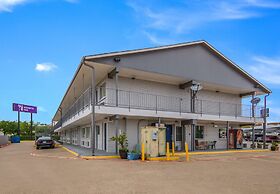 Knights Inn North Richland Hills