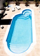 Las Brisas Beach Hotel