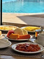 Las Brisas Beach Hotel