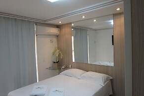 Las Brisas Beach Hotel