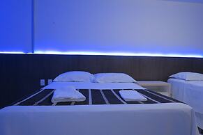 Las Brisas Beach Hotel