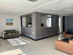 Las Brisas Beach Hotel