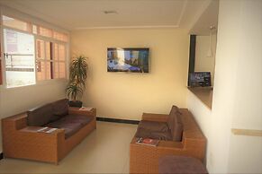 Las Brisas Beach Hotel