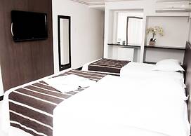 Las Brisas Beach Hotel