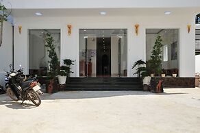 Tung Huong Hotel