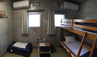 Weekly SHO Hotel Namba