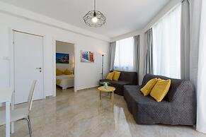 Beach View Apartments And Studio