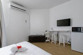 Beach View Apartments And Studio