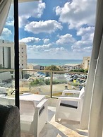 Beach View Apartments And Studio