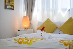 Beach View Apartments And Studio