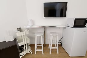 Beach View Apartments And Studio