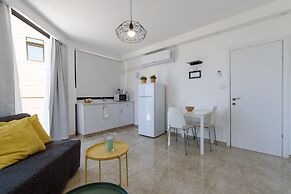 Beach View Apartments And Studio