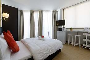 Beach View Apartments And Studio