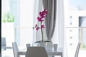 Beach View Apartments And Studio