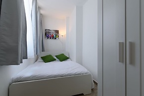 Beach View Apartments And Studio