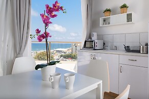 Beach View Apartments And Studio