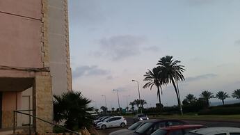 My Home 2 Sea View Apartment