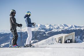 Mirabell Dolomites Hotel - Luxury - Ayurveda & Spa