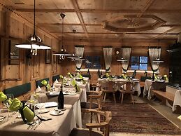 Mirabell Dolomites Hotel - Luxury - Ayurveda & Spa