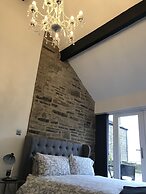 Windy Bank Hall - Holiday Home