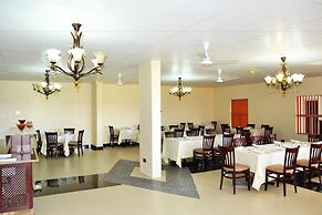 Thakadu Hotel, Casino & Conference Centre