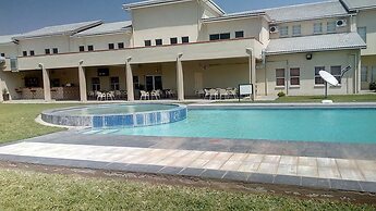 Thakadu Hotel, Casino & Conference Centre