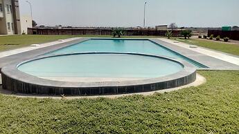 Thakadu Hotel, Casino & Conference Centre