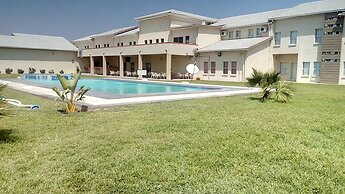 Thakadu Hotel, Casino & Conference Centre