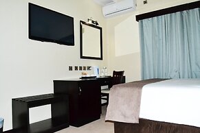 Thakadu Hotel, Casino & Conference Centre