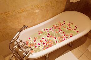 Seashells Millennium Hotel