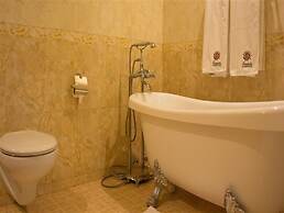 Seashells Millennium Hotel