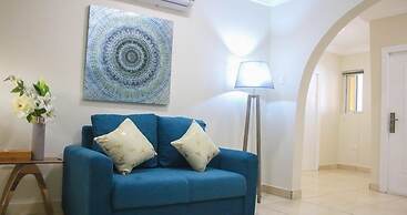 Earl Heights Suites Hotel