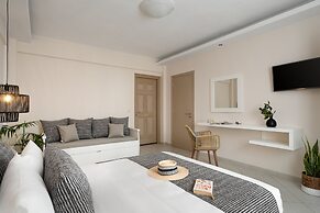 Ormos Holiday Studios