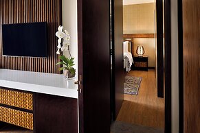Lapita, Dubai Parks and Resorts, Autograph Collection