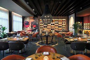 Lapita, Dubai Parks and Resorts, Autograph Collection