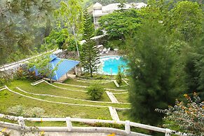 Auberge Du Mont Saint Jean