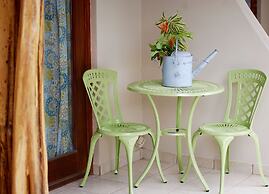 Ten North Tamarindo Beach Hotel