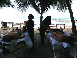 Ten North Tamarindo Beach Hotel