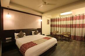 Hotel Mittal Avenue & Paradise