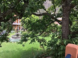 Grand Hotel Panajachel